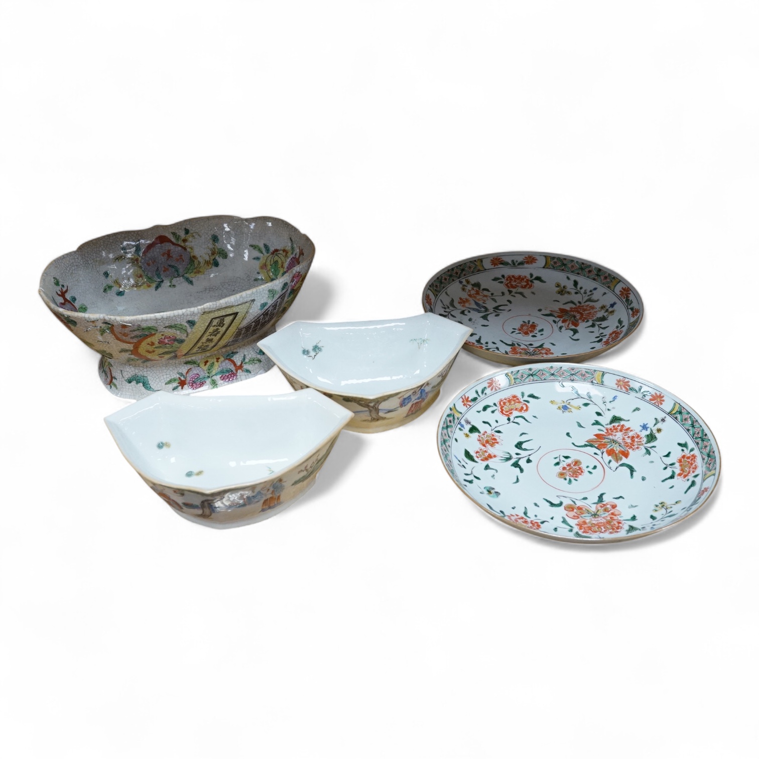 A pair of Chinese famille verte dishes, early 18th century and three 19th century Chinese bowls to include a crackle glazed example, largest 25cm wide